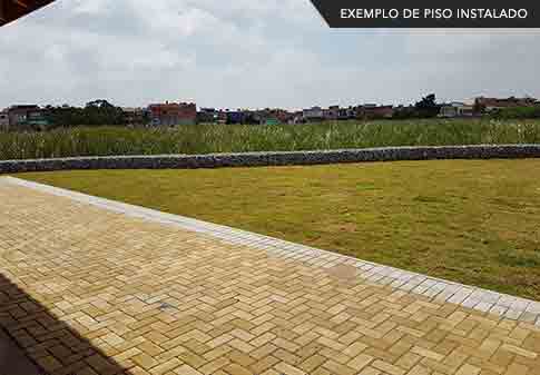 Pisos Intertravados de Concreto Tipo Quadrado